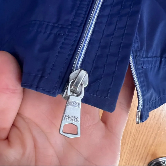 Banana Republic Navy Blue Windbreaker Jacket Coat Silver Hardware XL Preppy - Picture 9 of 10